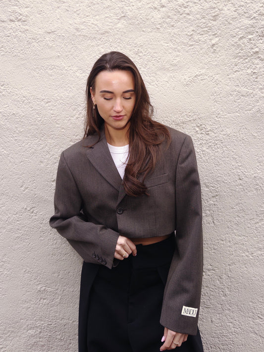 Cropped blazer