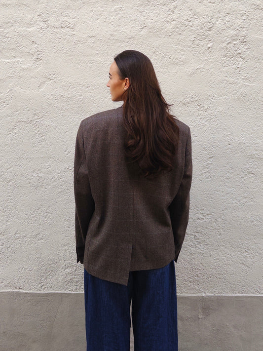 Asymmetrical blazer
