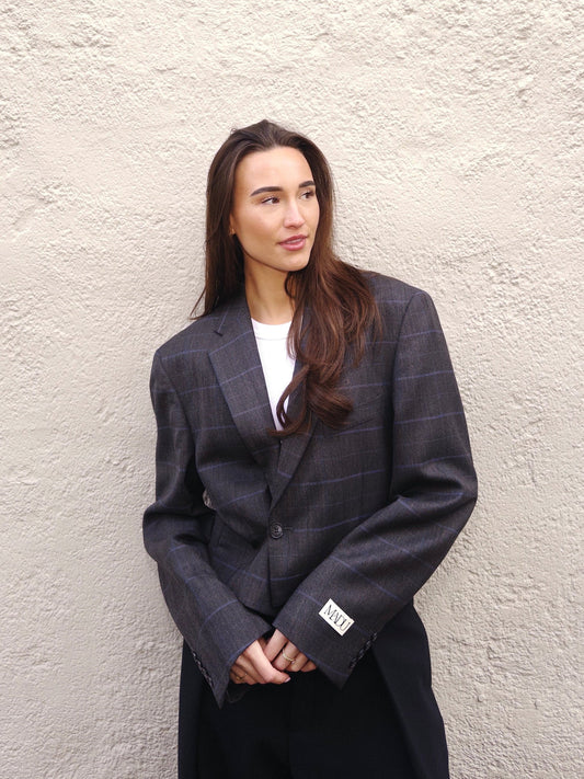 Cropped blazer