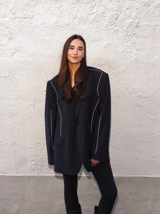 Embroidered blazer